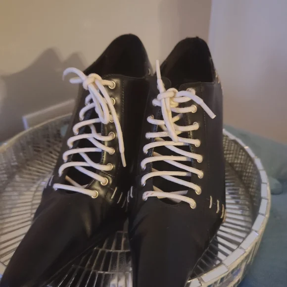 Black Ankle Boots with White Laces - Picture 1 of 4